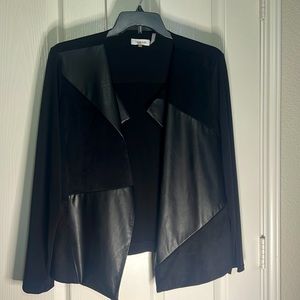 Calvin Klein NWOT-black faux suede and leather casual jacket extra-large.